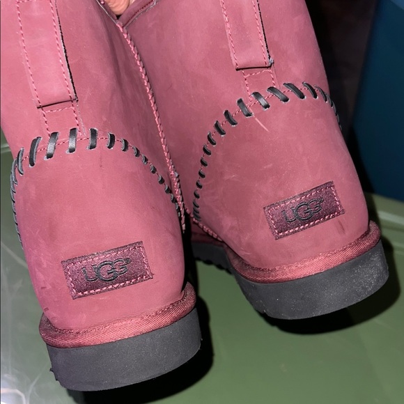 UGG Men's Maroon Boots - Picture 2 of 7